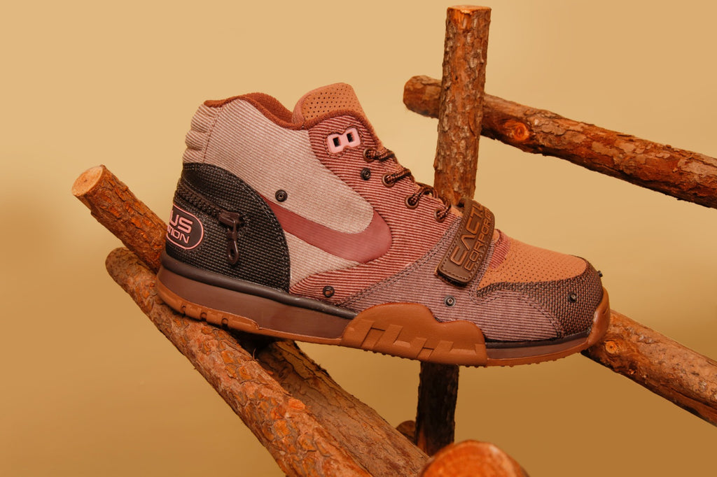 RAFFLE: TRAVIS SCOTT x NIKE AIR TRAINER 1 