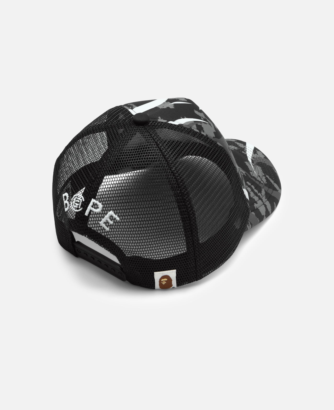 Egra Camo Trucker Cap (Grey)