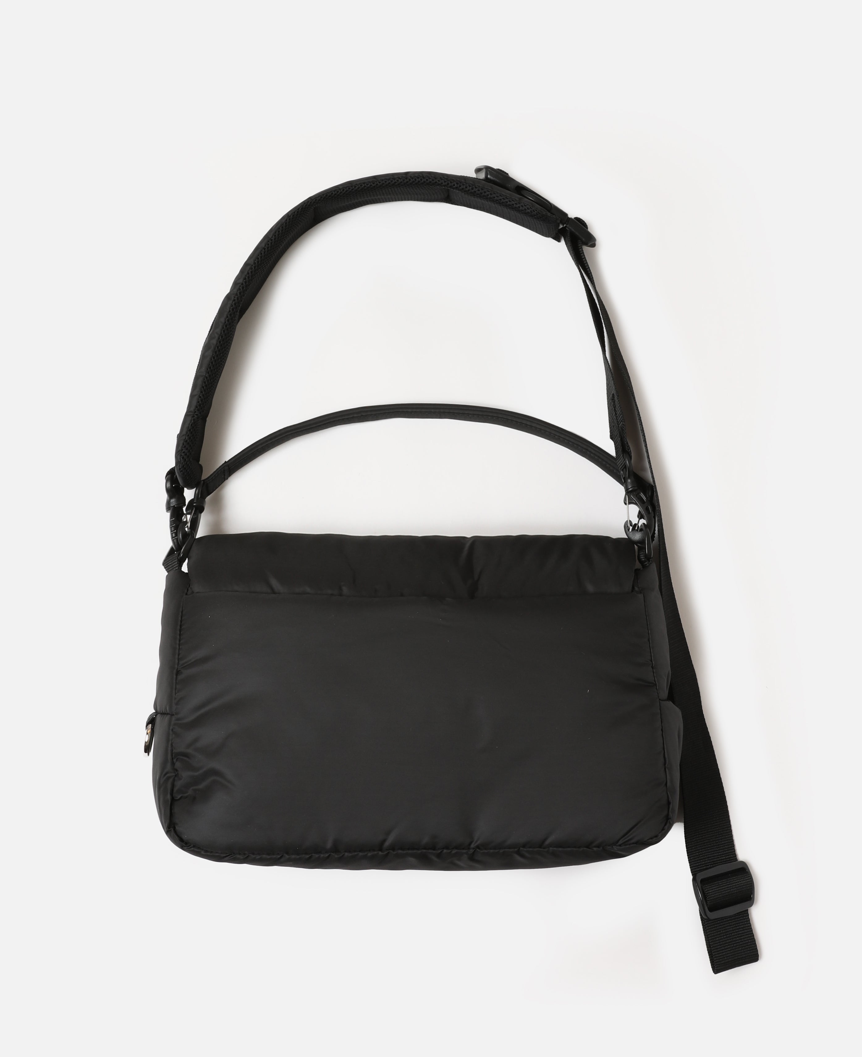 Padded Flap Holiday Bag (Black)