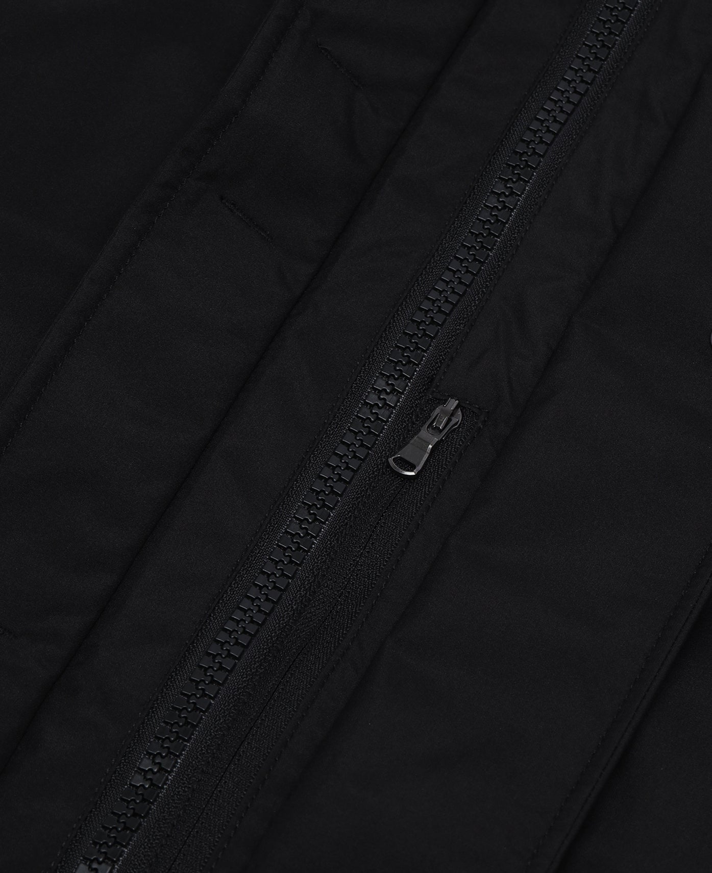 GORE-TEX Short Down Jacket  (Black)
