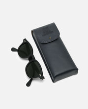 Sunglasses (Black)