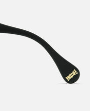 Sunglasses (Black)