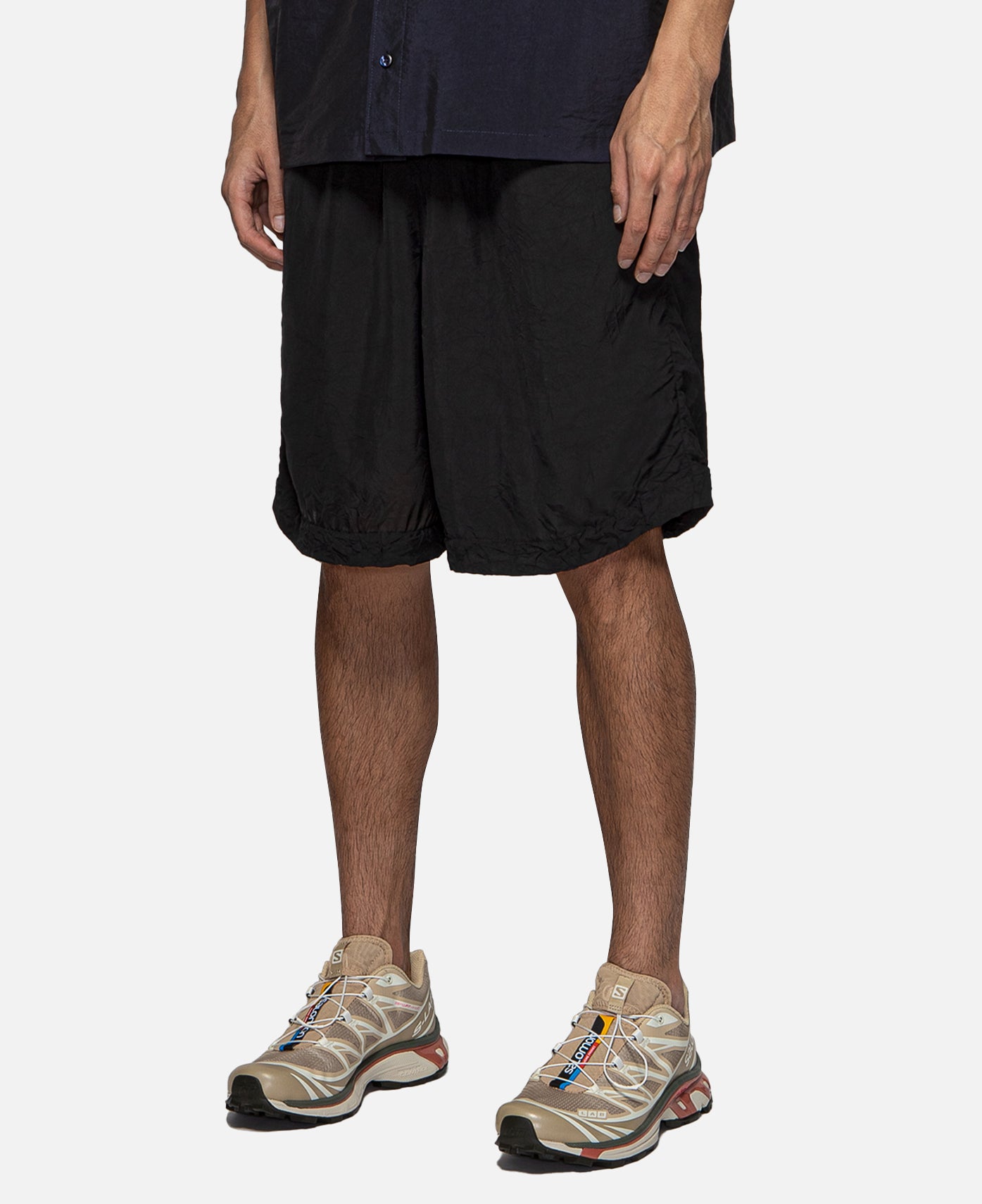 Woven Cast Crinkle Shorts (Black)