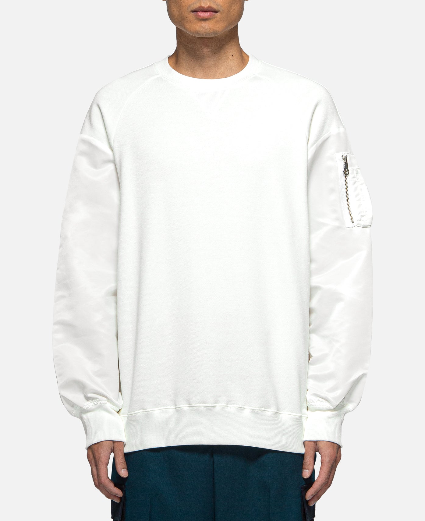 MA-1 Sleeve Crewneck Sweatshirt (White)