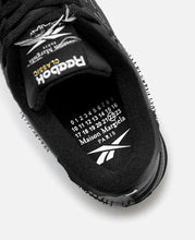 Project CC Mo (Black)